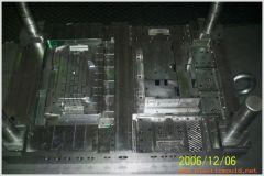 plastic injection mold:16.5