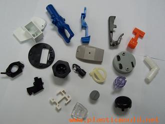 PLASTIC INJECTION MOULD
