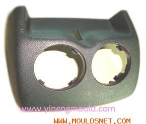 plastic injection moldes