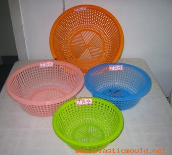 Used mould for round baskets
