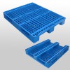 plastic pallet with 9 feet